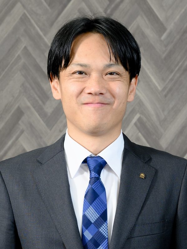 代表取締役社長 笠木 俊佑